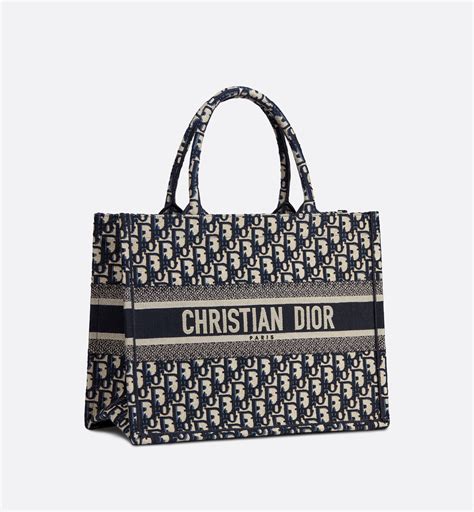 dior book tote medium review|Dior Book Tote 2021.